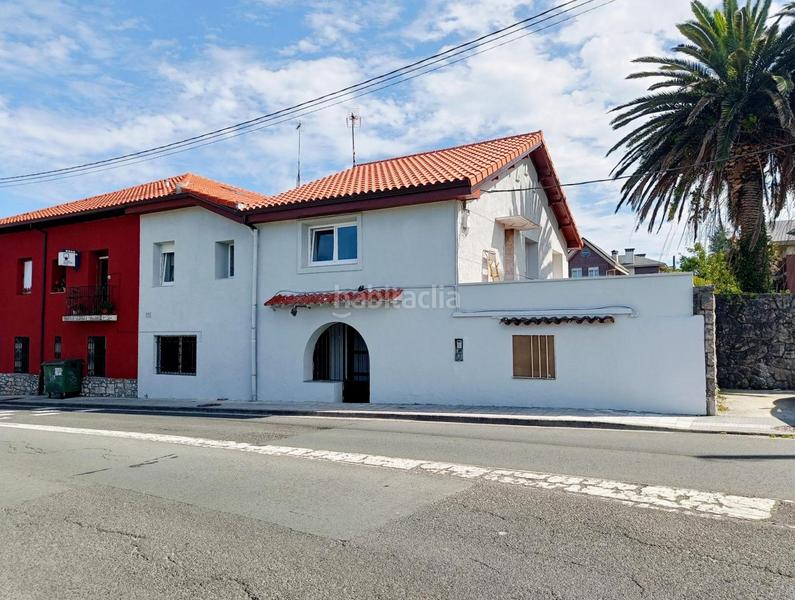 Foto 2aa01ca1-5f87-4f70-b93e-9668471f5c01. Casa adossada amb calefacció aparcament a Maoño - Azoños Santa Cruz de Bezana