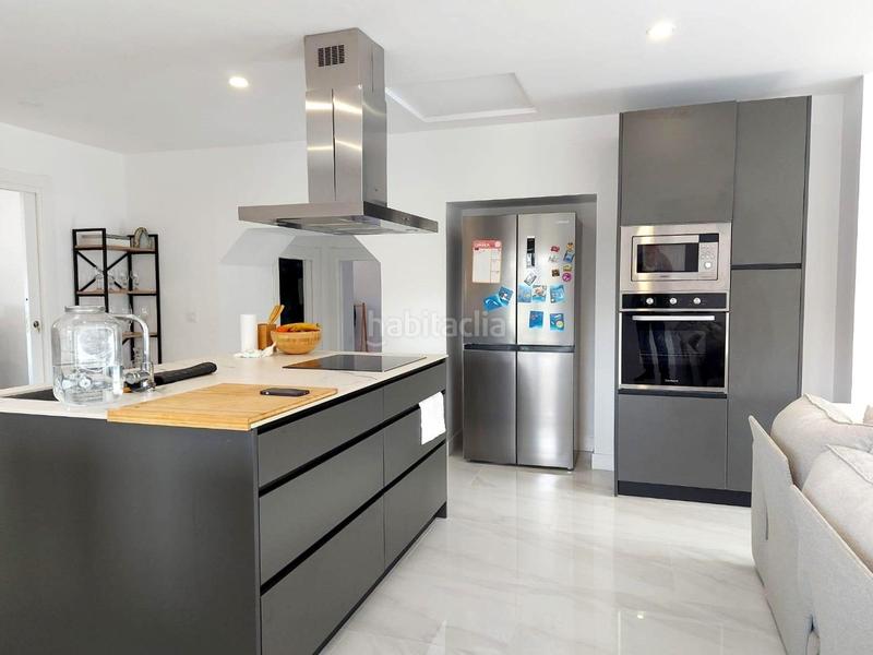 Foto 389d233b-7470-4367-93be-58cbe8fdb504. Casa adossada amb calefacció aparcament a Maoño - Azoños Santa Cruz de Bezana