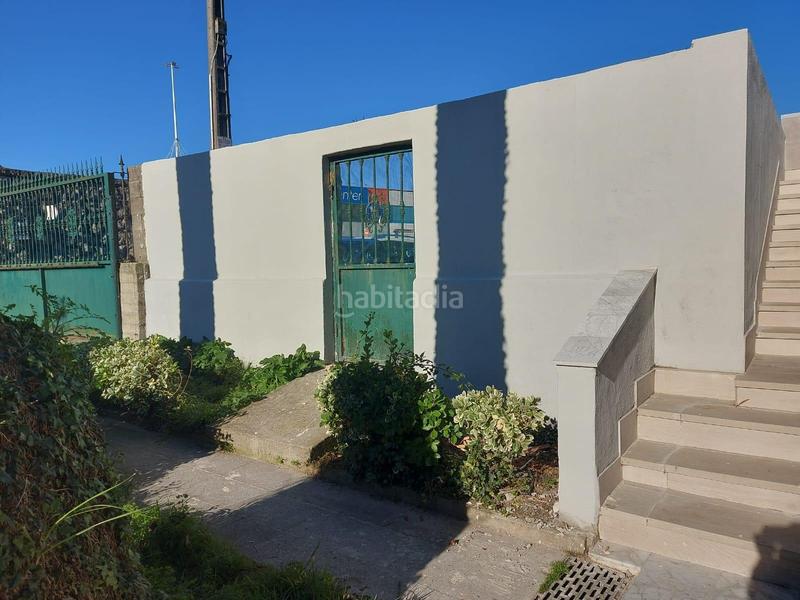 Foto 5d380d61-40df-4eaa-a22c-29c5e401ab65. Casa adossada amb calefacció aparcament a Maoño - Azoños Santa Cruz de Bezana