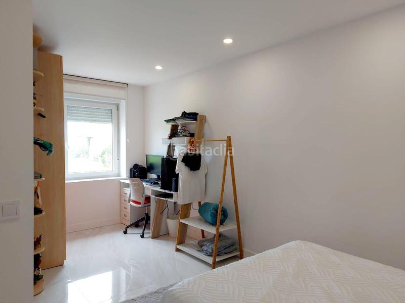 Foto 6424a1e2-a987-4e88-a8ba-0f0592ec4889. Casa adossada amb calefacció aparcament a Maoño - Azoños Santa Cruz de Bezana