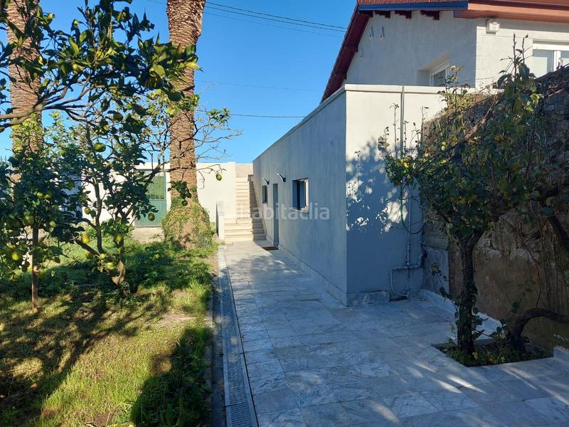 Foto 8cdd3056-8013-46d4-abaf-0f6e162d8ffa. Casa adossada amb calefacció aparcament a Maoño - Azoños Santa Cruz de Bezana