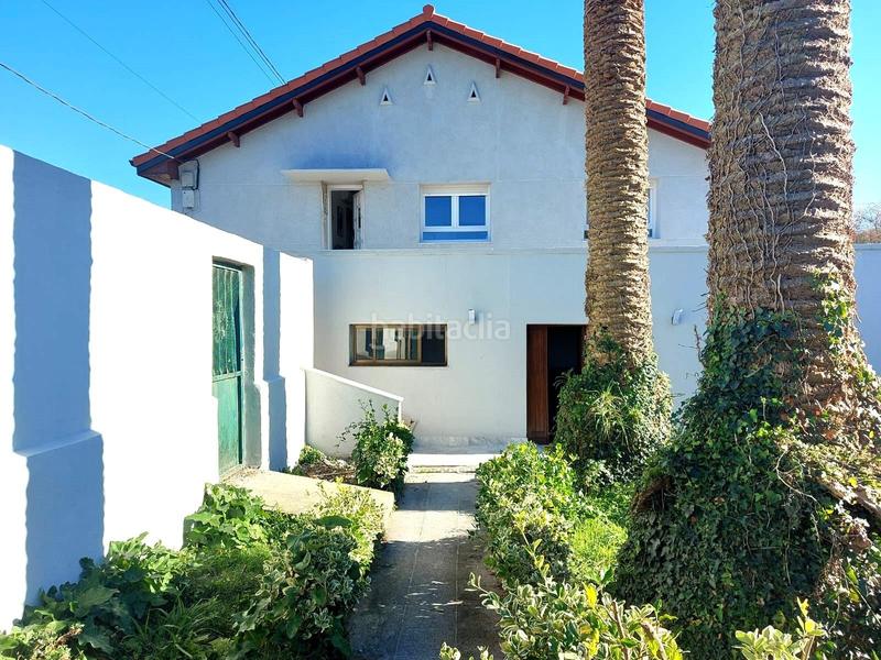 Foto f3e41b12-e92e-4bc2-87af-a51b070684f5. Casa adossada amb calefacció aparcament a Maoño - Azoños Santa Cruz de Bezana