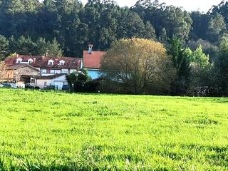 Terreny residencial a Castañeda. Terreno urbanizable con proyecto y licencia