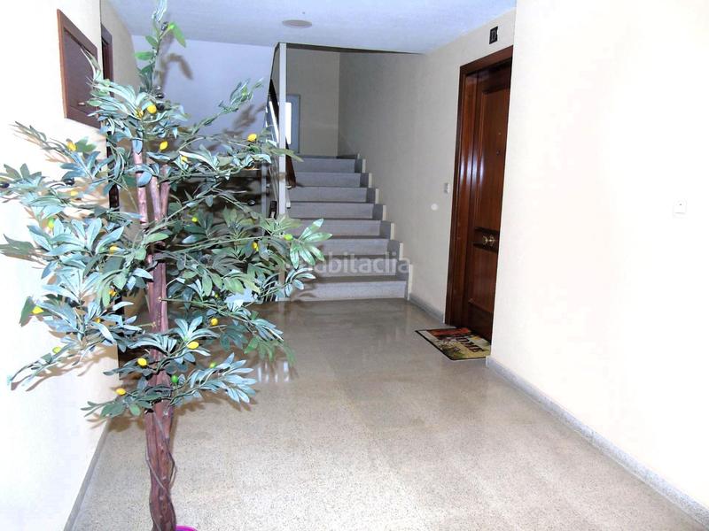 Foto 0c530b3d-4bb2-46d7-ad00-d956c38d9bb9. Piso amplio piso en Los Castros en Los Castros Santander