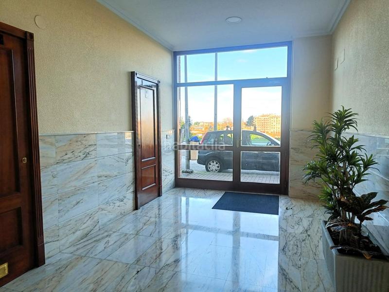 Foto 51f6d776-0a25-48b1-ba61-7e786f866909. Piso amplio piso en Los Castros en Los Castros Santander