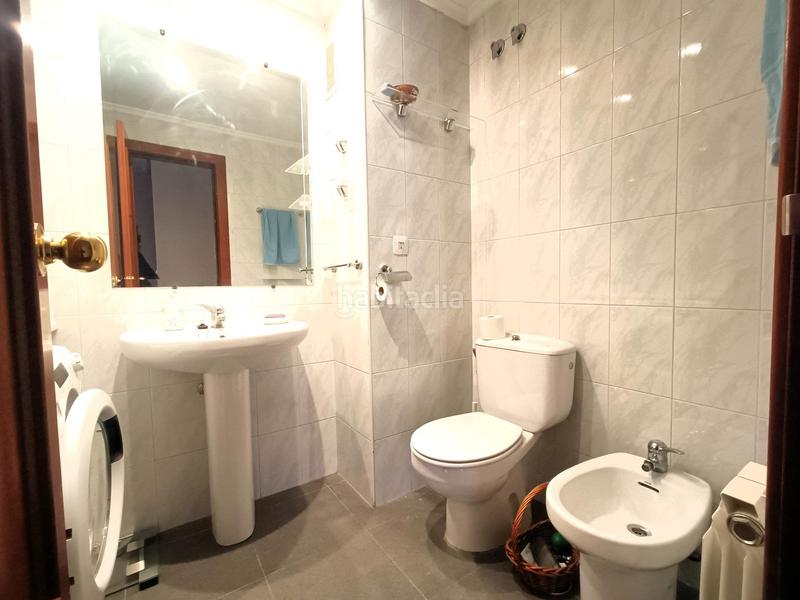 Foto bfebea63-9825-4e20-9a40-ba23e12065bc. Piso amplio piso en Los Castros en Los Castros Santander