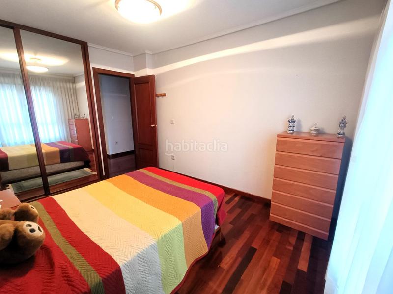 Foto fe49432f-4bf9-445d-931e-8f4e2f3a3298. Piso amplio piso en Los Castros en Los Castros Santander