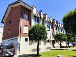 Àtic  Barrio pomaluengo. Atico con terrazas en pomaluengo
