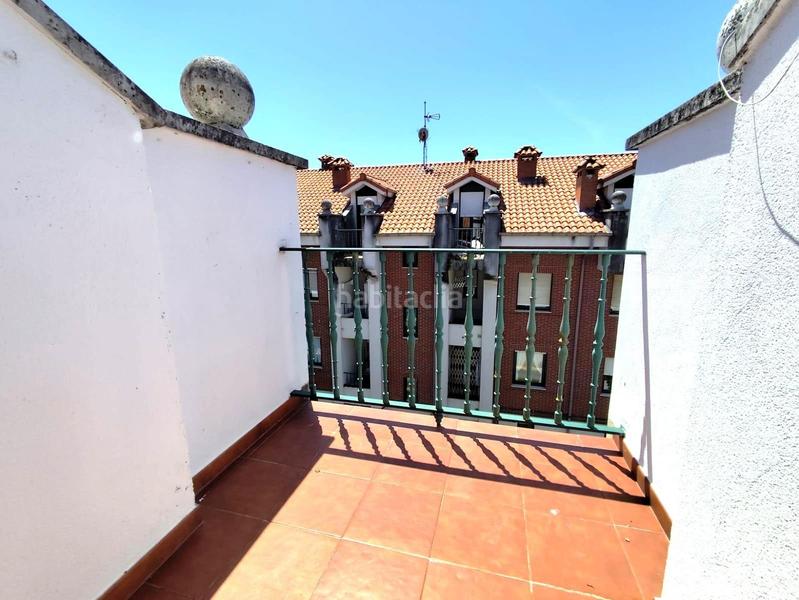 Foto b86d370b-eaae-4de7-9c32-44576d7b63e3. Ático atico con terrazas en pomaluengo en Castañeda