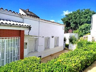 Ground floor in Solares - Valdecilla. Adosado en planta baja
