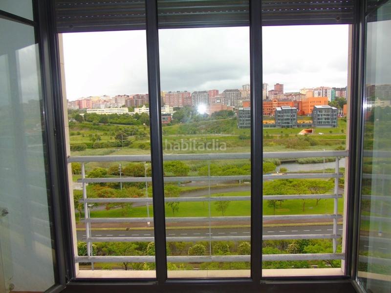 Foto d24b0bd8-8f79-4391-838e-08d46cd7f897. Alquiler piso amplio piso , zona s20 en La Pereda Santander