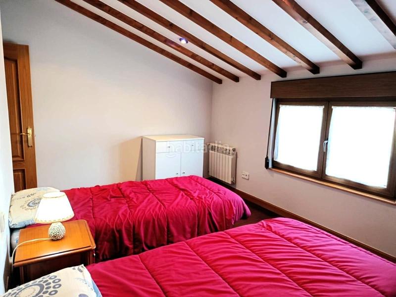 Foto a10f1f51-a491-4469-8609-34e5a538aeac. Alquiler casa adosada  con jardín en Santa María de Cayón