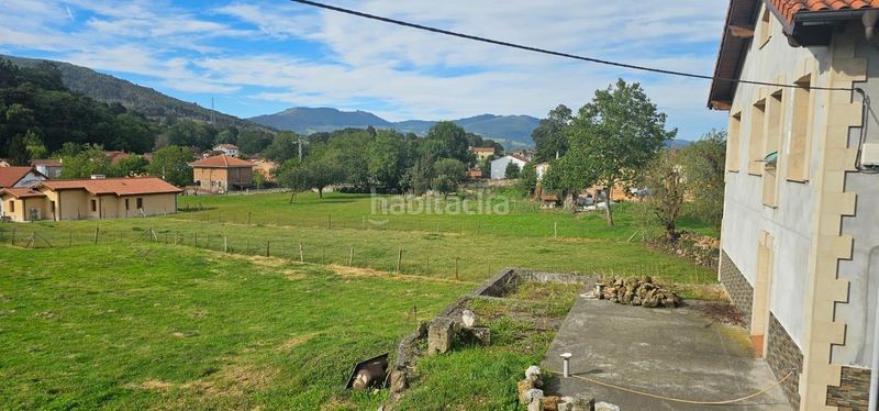 Foto cd2949b2-3e2e-47f7-9b22-c6bae4584ee7. Casa adossada amb calefacció aparcament a Penagos