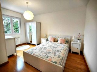 Pis a Castañeda. Piso de dos habitaciones con plaza de garaje y trastero