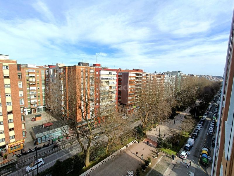 Foto 407bf39c-c67f-4428-b15e-2dee1025a18f. Pis amb calefacció a Cuatro Caminos Santander