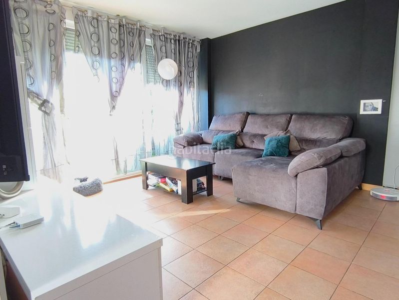 Foto a3063758-cbc4-4492-9b71-968b97766e96. Casa pareada chalet pareado en la nogalera, argomilla en Santa María de Cayón