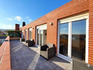 Apartament a Astillero (El). Apartamento con gran terraza, garaje y piscina