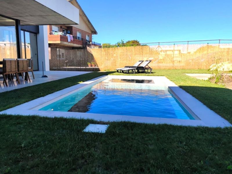 Foto 3a12bab3-d1ac-4b64-b8ff-7cc108cc5f7f. Xalet amb calefacció aparcament piscina a Alisal - San Román Santander