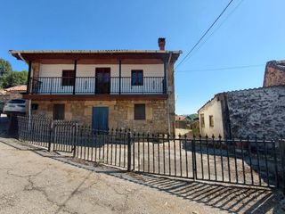 Miete Haus in Villacarriedo. Casa montañesa independente