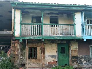 Casa en Santa Mara de Cayn. Casa montaesa para reformar