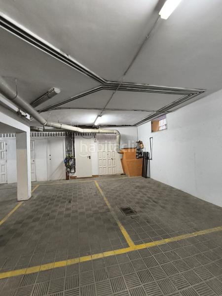 Foto 056546c2-e4a2-4fdd-af0d-062964344fe5. Parking voiture dans Triana Casco Antiguo Sevilla