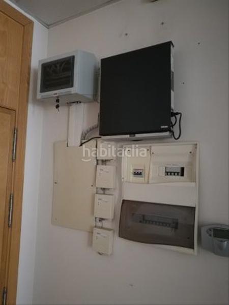 Foto f8c6a903-7566-43e0-a085-4f7caec3e584. Bureau dans Avenida Juan Diego Bormujos