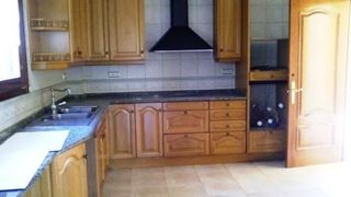 Casa en Santa Maria de Palautordera. Casa con 5 habitaciones con parking