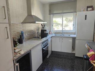 Haus in Riells i Viabrea. Casa a 4 vientos en riells i viabrea.