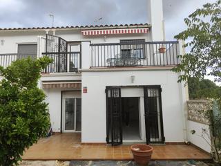 Casa adosada en Sant Celoni. Casa adosada en la batllòria.