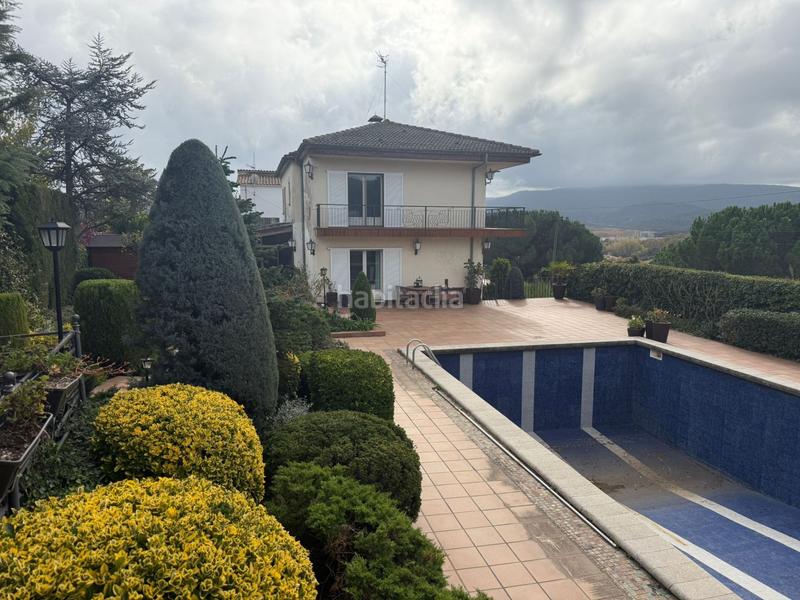 Foto db1e8ad3-a85f-4d9c-a17f-2edc03e23e8b. Casa con riscaldamento piscina in Sant Celoni