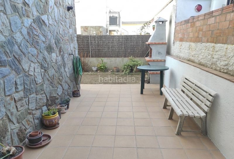 Foto 11a66d6b-7b15-4169-a268-6d9f8c8d7452. Casa adossada amb calefacció a Breda