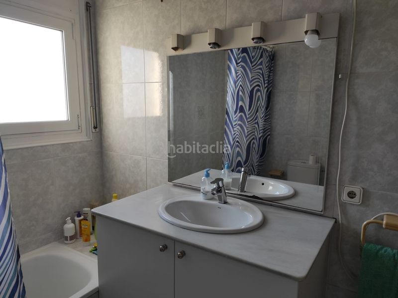 Foto a4eadf33-14ac-4a6f-bf00-ee2e7c31c512. Casa adossada amb calefacció a Breda