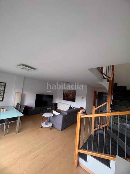 Foto 8528fc04-ce04-4934-8a47-0ab89a5de406. Casa adossada amb calefacció a Gualba
