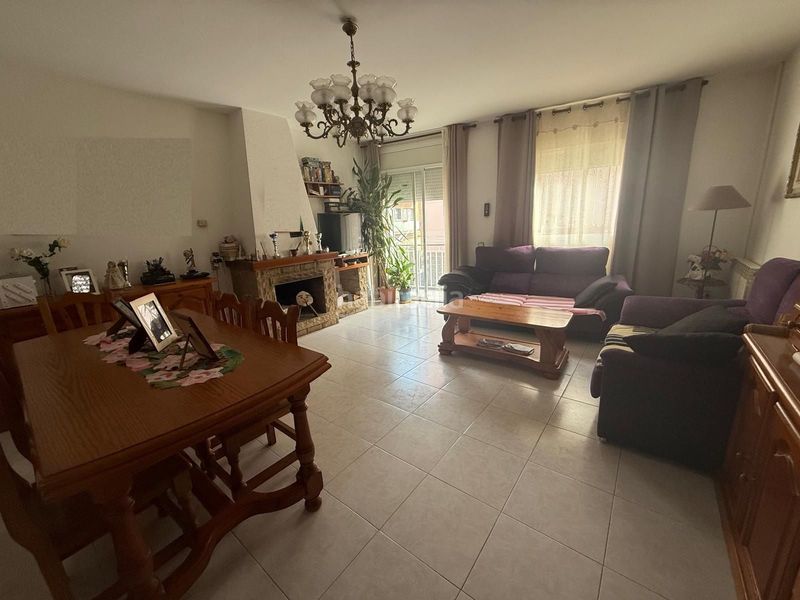 Foto 27d42885-ba97-4382-8ebd-16f5f3b612ab. Casa adossada amb calefacció a Cardedeu