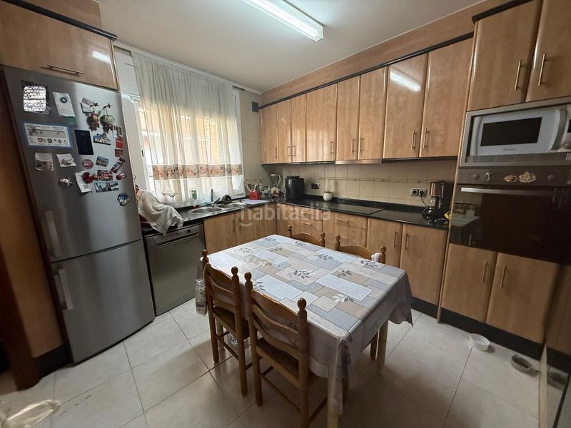 Foto 85861c79-2ff7-4afa-a31b-d5b8a992cc89. Casa adossada amb calefacció a Cardedeu