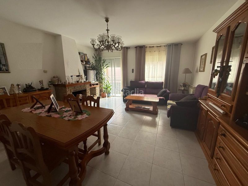 Foto d4a7ebb5-10a4-42d4-a490-70ad1f15a900. Casa adossada amb calefacció a Cardedeu