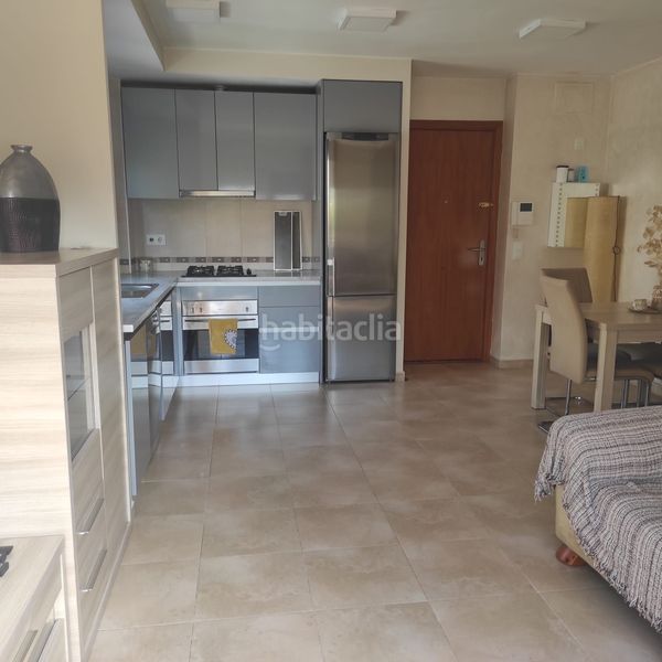 Foto 055a45f6-6d71-46d5-8429-050921a4d1df. Piso  centro en Riells i Viabrea