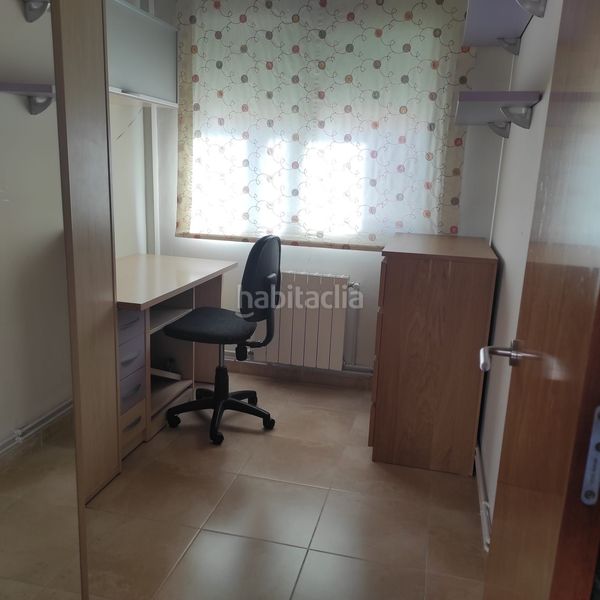 Foto 9002ddc2-a828-49d1-ab7e-2605612546b1. Piso  centro en Riells i Viabrea