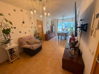 Appartement à Sant Celoni. Piso en venta en sant celoni, zona mossos con plaza de aparcamie