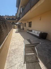 Etagenwohnung in Sant Celoni. Piso en planta baja en lsant celoni con gran terraza