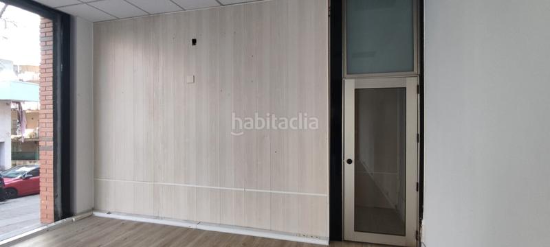 Foto 92c0df53-c2be-4106-b24d-a1118f16e61c. Local comercial a Concòrdia Sabadell