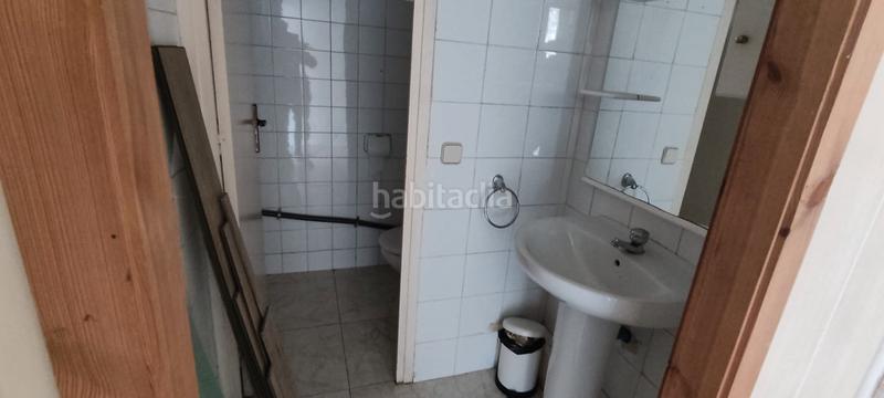 Foto dc0de108-4d20-492f-b3f7-218ab7557f64. Local comercial a Concòrdia Sabadell