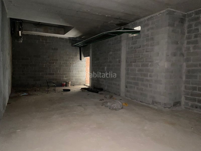 Foto d5219217-1d07-46d9-90b7-c734c5108ce0. Local comercial en calle torre la 1d en Aller