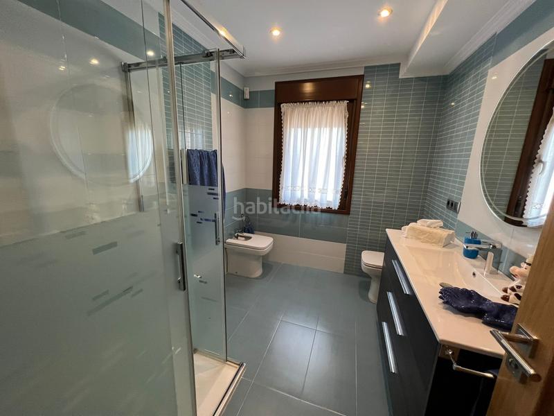 Foto 0cb39363-aad2-4cc0-946f-243484618e38. Chalet in parque manjoya 8 in Parroquias Sur - La Manjoya Oviedo