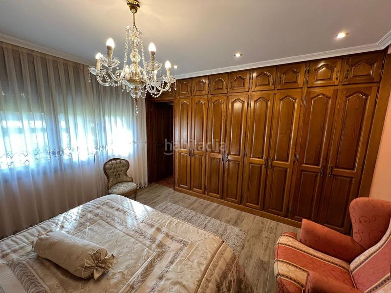 Foto 66d52af2-857b-461d-adf0-1323aefd1cdc. Chalet in parque manjoya 8 in Parroquias Sur - La Manjoya Oviedo