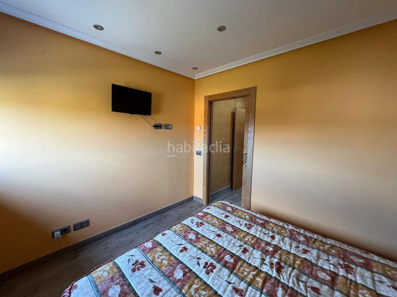 Foto a0e7e27f-7a26-40d9-a734-1210d1a0eaae. Chalet in parque manjoya 8 in Parroquias Sur - La Manjoya Oviedo