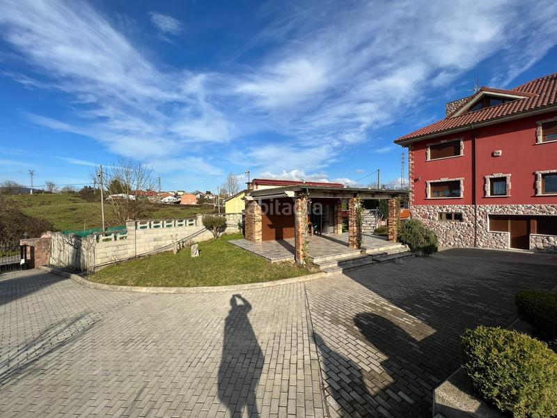 Foto fba24a0d-6745-42a5-92e0-cad1c3fc5c2f. Chalet in parque manjoya 8 in Parroquias Sur - La Manjoya Oviedo