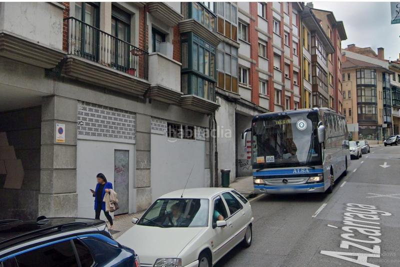 Foto 27c679e7-8d0e-495e-a953-ea8247d1a90b. Local commercial dans calle azcárraga 22 dans El Postigo Oviedo