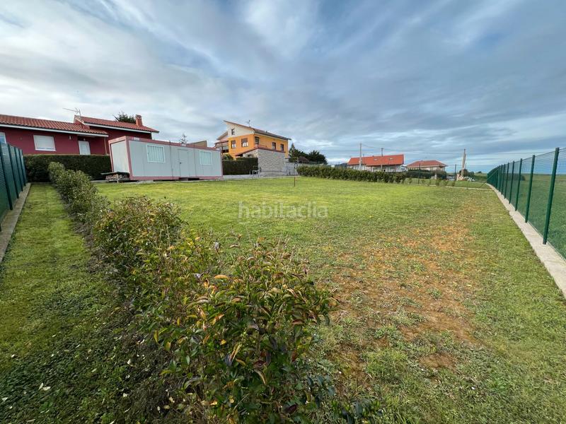 Foto 21e172e5-909a-47fb-945b-7dc38d0a5ee7. Terreny residencial a lugar el pueblo 128 a Verdicio-Bañugues-Cabo Peña Gozón