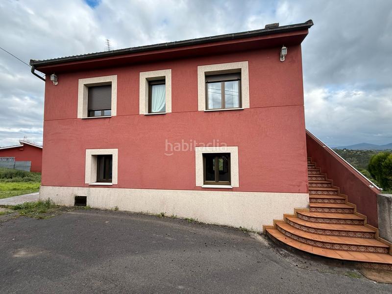 Foto 26c140bb-1c34-4ddf-a3b0-263bfd6b51ce. Chalet en aldea covadonga 6 en Parroquias Sur - La Manjoya Oviedo